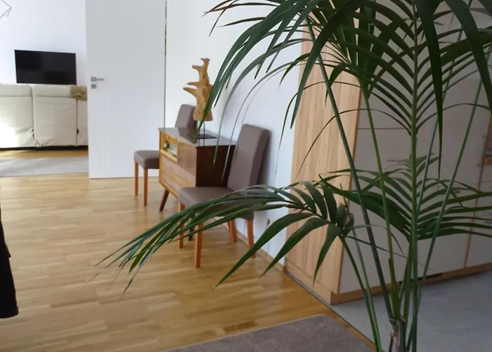 Haus Dr Beirergasse * Wiener Neustadt