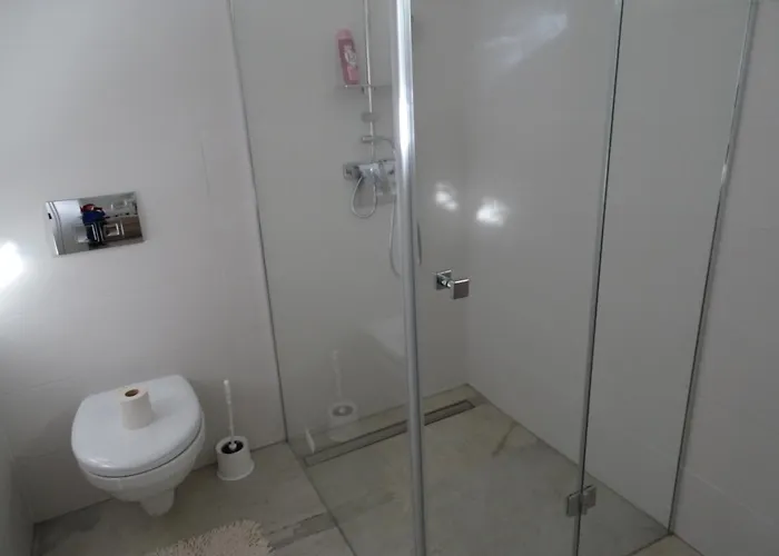 Haus Dr Beirergasse Villa *